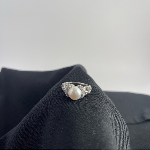 Sterling Silver .925 ~9mm Cultured Freshwater Pearl Ring - Picture 1 of 11